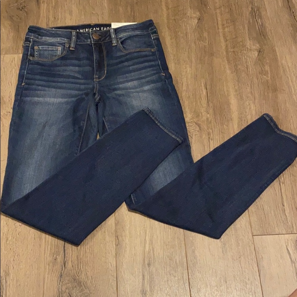 American eagle jeans size 8 NWT